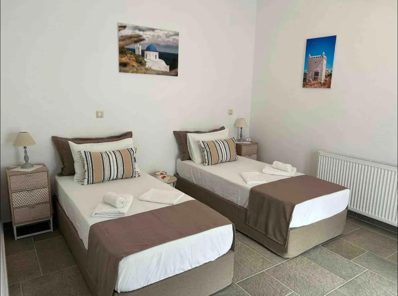 Diavrouxas House In Sifnos Appartement Cherronisos  Buitenkant foto